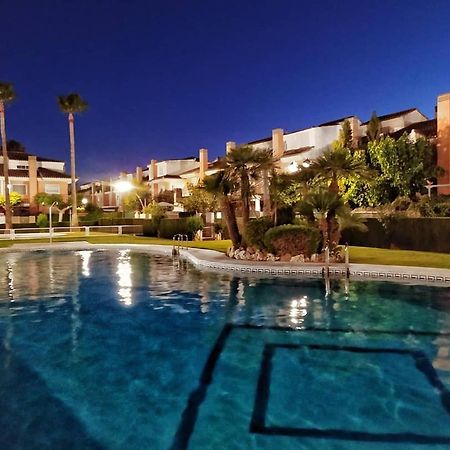 Adosado Para Familias Al Lado De La Playa, Con Piscina Castellón de la Plana Dış mekan fotoğraf