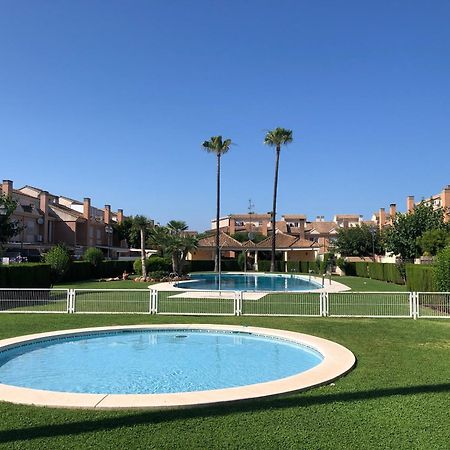 Adosado Para Familias Al Lado De La Playa, Con Piscina Castellón de la Plana Dış mekan fotoğraf